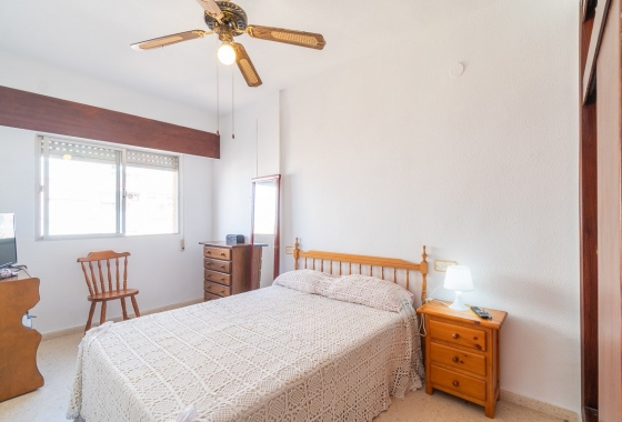 Reventa - Apartamento / piso - Torrevieja - PLAYA LOS LOCOS