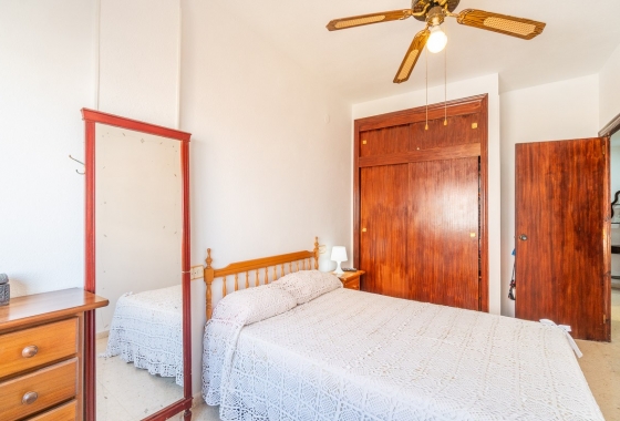 Reventa - Apartamento / piso - Torrevieja - PLAYA LOS LOCOS