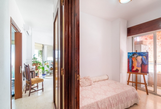 Reventa - Apartamento / piso - Torrevieja - PLAYA LOS LOCOS