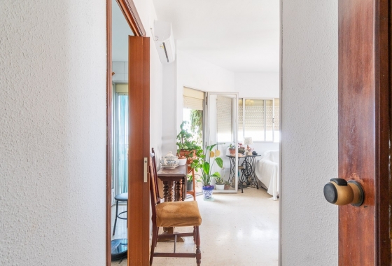 Reventa - Apartamento / piso - Torrevieja - PLAYA LOS LOCOS