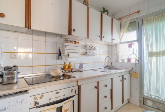 Reventa - Apartamento / piso - Torrevieja - PLAYA LOS LOCOS