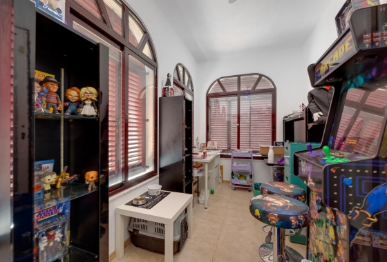 Resale - Villa - Elche Pedanías - La Marina