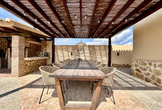 Resale - Villa - Orihuela Costa - La Zenia