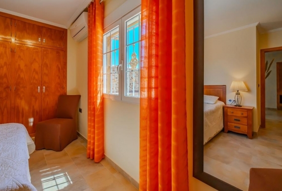 Reventa - Villa - Orihuela Costa - Los Dolses
