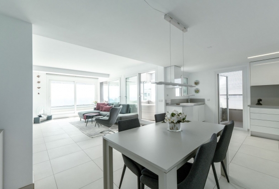 Resale - Apartment / flat - Punta Prima