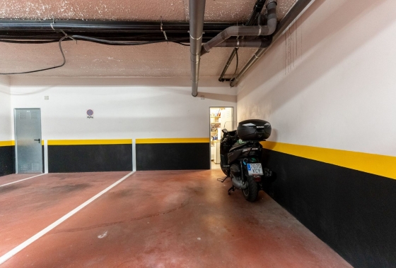 Resale - Apartment / flat - Punta Prima