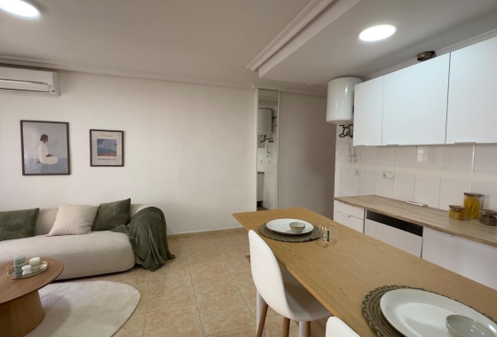 Rynek Wtórny - Apartament - Torrevieja - Centrum