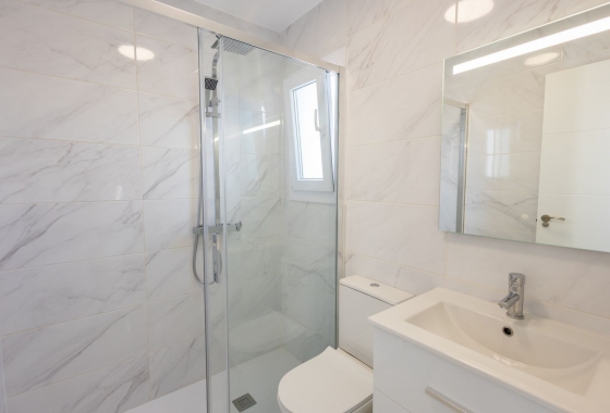 Reventa - Casa Adosada - Torrevieja - Los Balcones