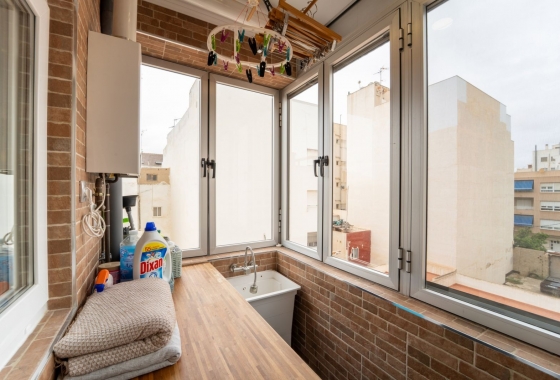Reventa - Apartamento / piso - Torrevieja - Centro
