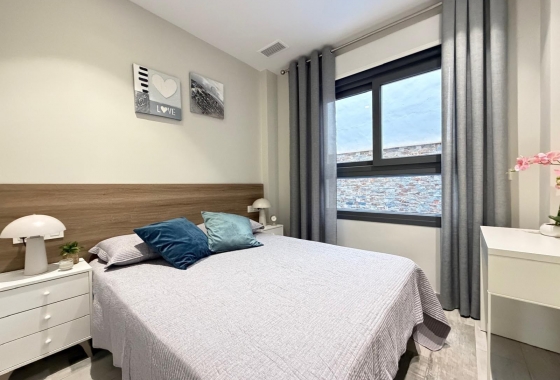 Reventa - Apartamento / piso - Torrevieja - Playa del Cura