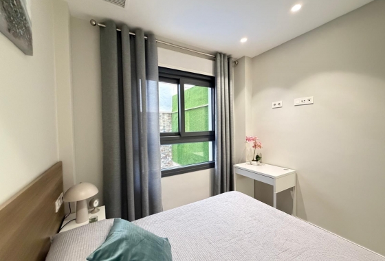 Reventa - Apartamento / piso - Torrevieja - Playa del Cura