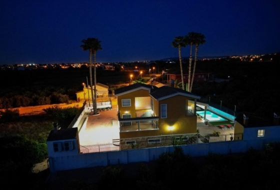 Reventa - Villa - Orihuela Costa - Orihuela