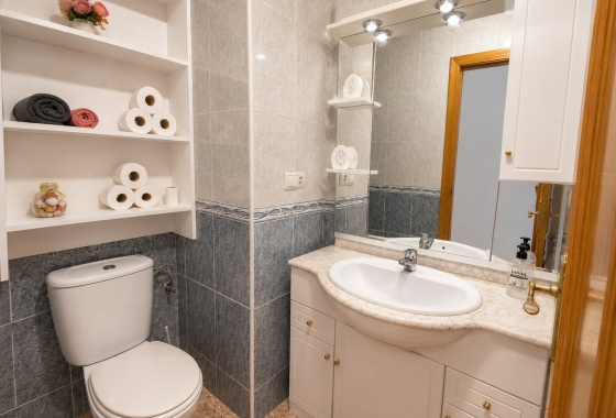 Resale - Apartment / flat - Torrevieja - CLUB NAUTICO TORREVIEJA