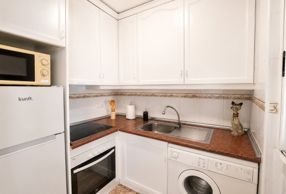 Resale - Apartment / flat - Torrevieja - CLUB NAUTICO TORREVIEJA