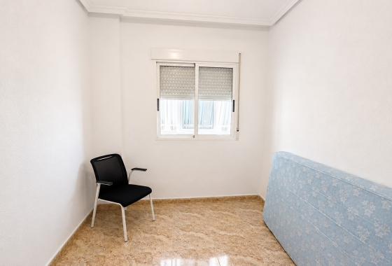 Resale - Apartment / flat - Torrevieja - CLUB NAUTICO TORREVIEJA
