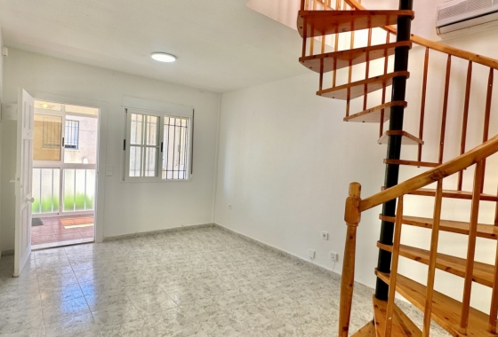 Reventa - Duplex - Orihuela Costa - Playa Flamenca