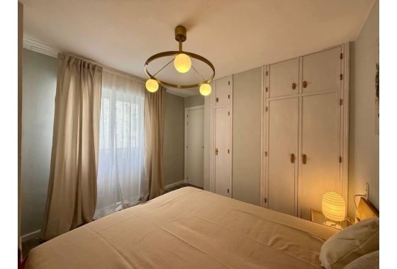 Resale - Apartment / flat - Torrevieja - Playa de los Locos