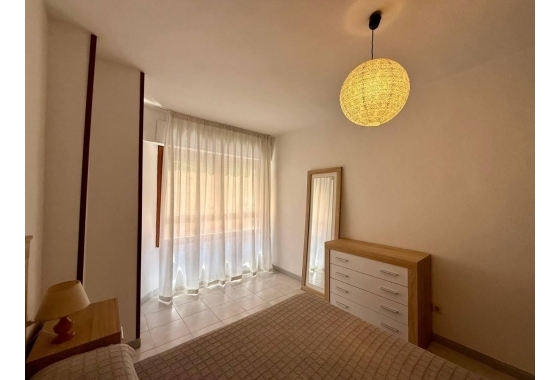 Resale - Apartment / flat - Torrevieja - Torrevieja - Playa de los Locos