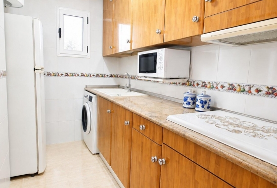 Resale - Apartment / flat - Torrevieja - Playa del Cura
