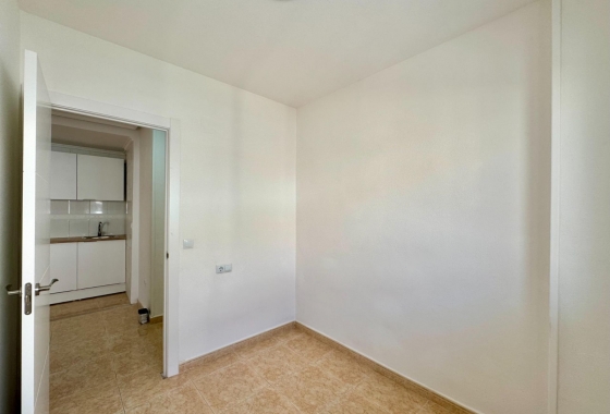 Resale - Apartment / flat - Torrevieja - Torrevieja - Playa del Cura