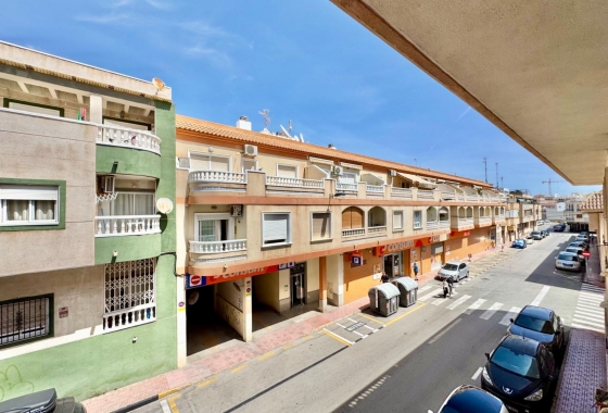 Resale - Apartment / flat - Torrevieja - Torrevieja - Playa del Cura