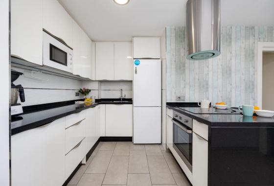 Resale - Apartment / flat - Torrevieja - City Center