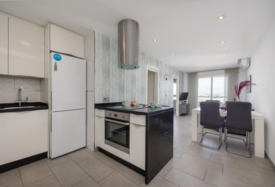 Resale - Apartment / flat - Torrevieja - City Center