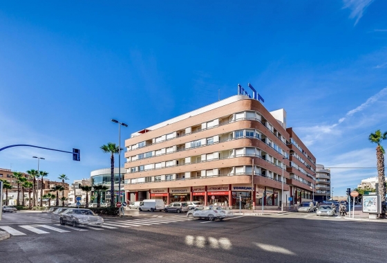 Resale - Apartment / flat - Torrevieja - City Center