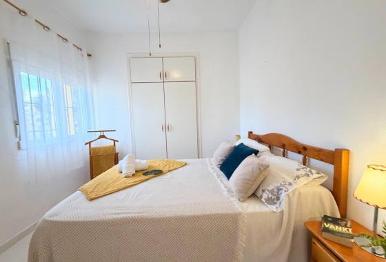 Reventa - Apartamento / piso - Orihuela Costa - Las Filipinas