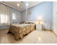 Resale - Apartment / flat - Santa Pola - Puerto